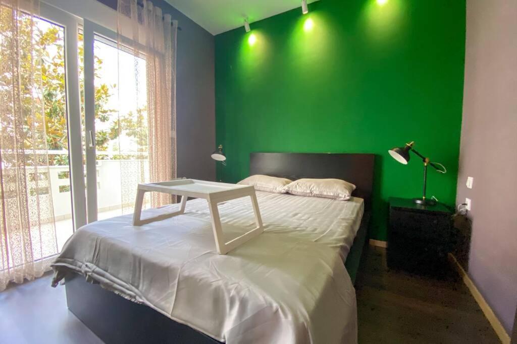 Green Apartment With View コモティニ エクステリア 写真