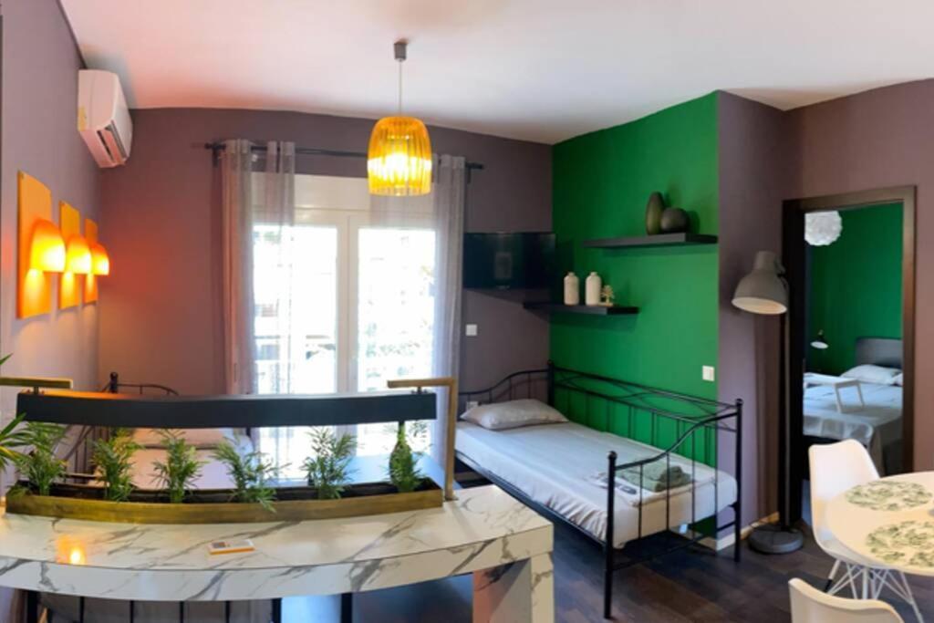 Green Apartment With View コモティニ エクステリア 写真