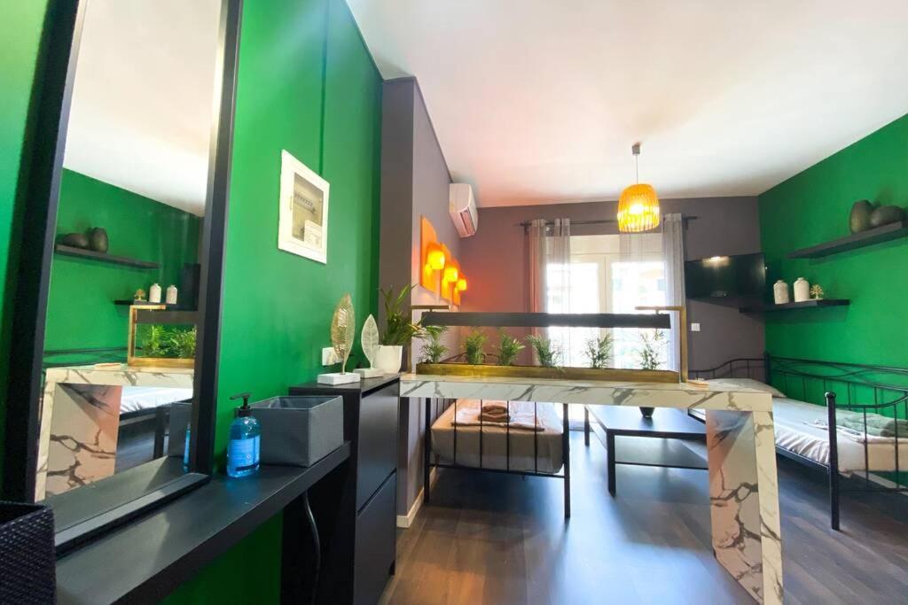 Green Apartment With View コモティニ エクステリア 写真
