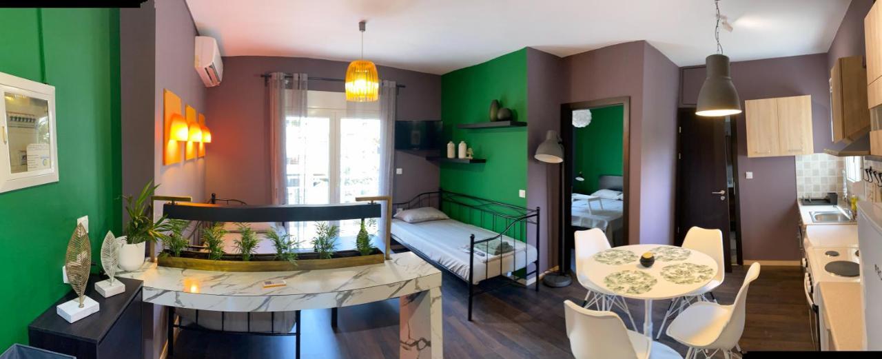 Green Apartment With View コモティニ エクステリア 写真